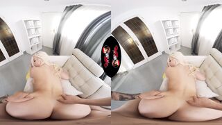 Blonde – Blondie Fesser
